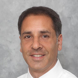 רו"ח גיא מונרוב