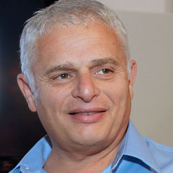 שמעון אברבאנל