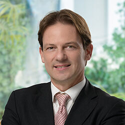 ד"ר אייל ברוק