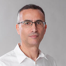 עו"ד ד"ר אמיר בכר